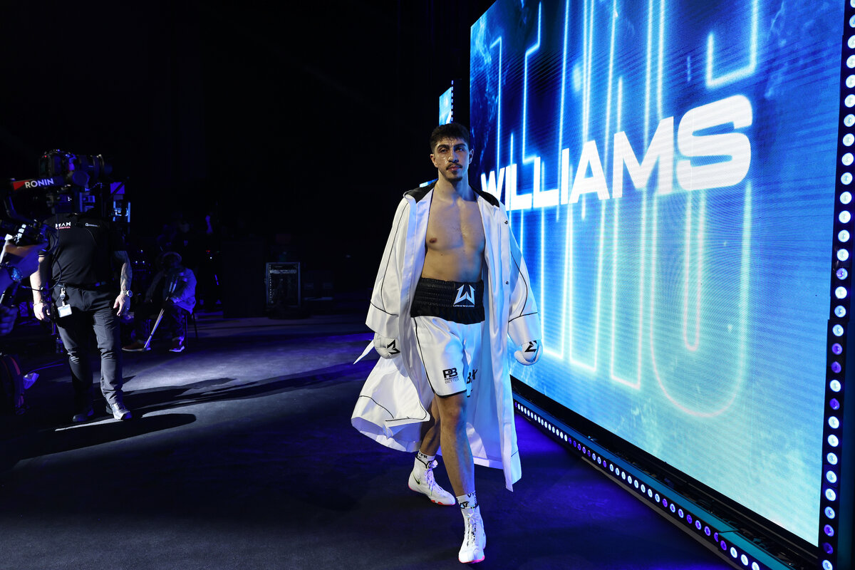 Lewis Williams training - Image 22